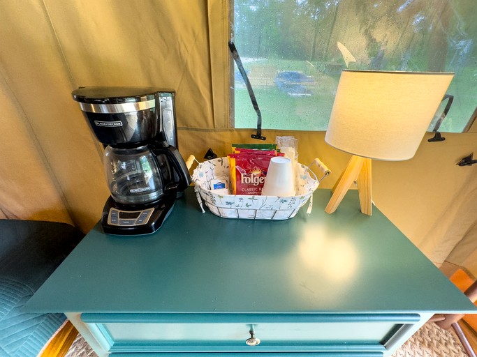 Safari Tents (United States of America, Onalaska, Texas)