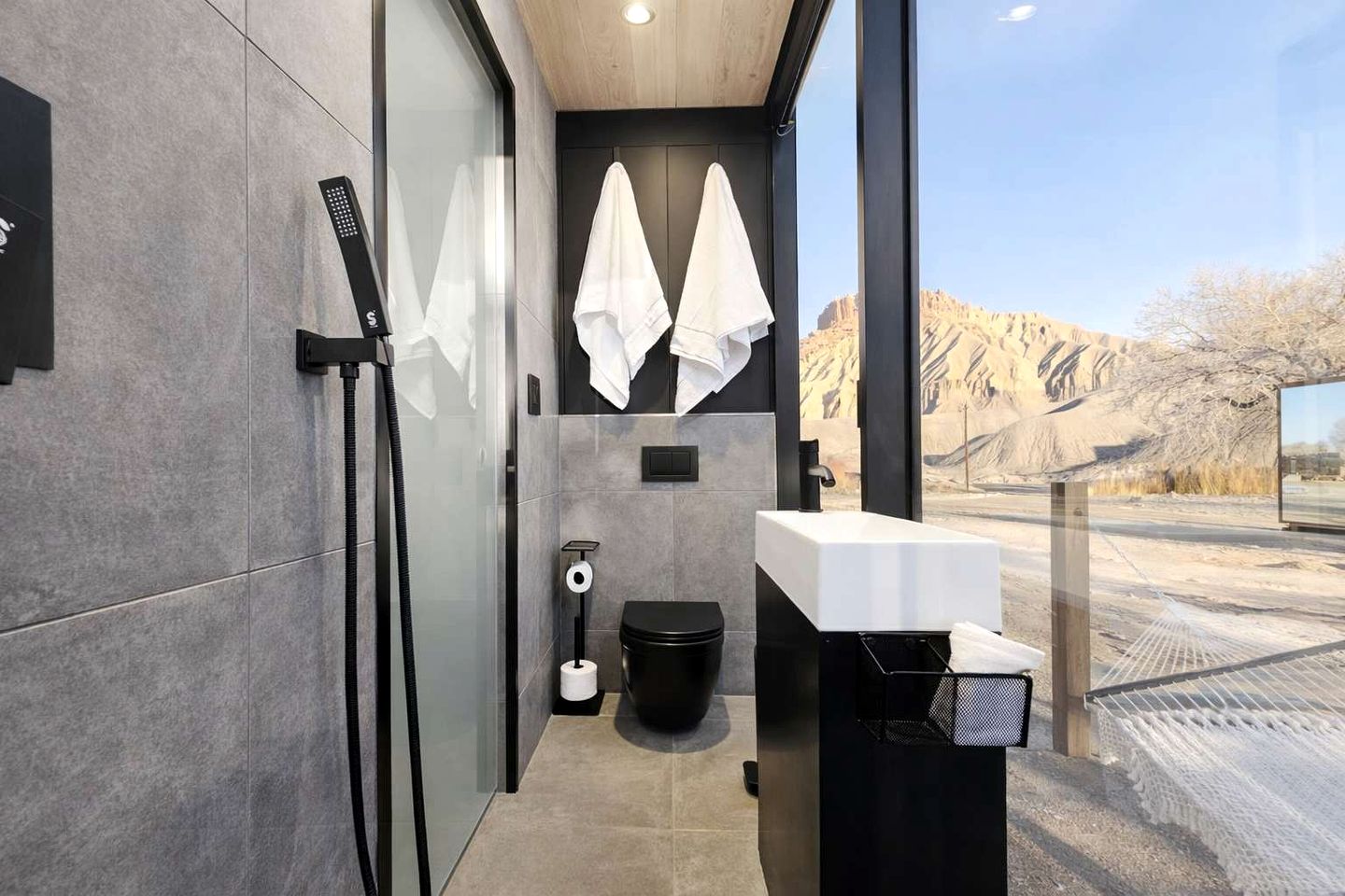 Scandinavian-Inspired Desert Retreat with Mirrored Views | Near Torrey, Utah