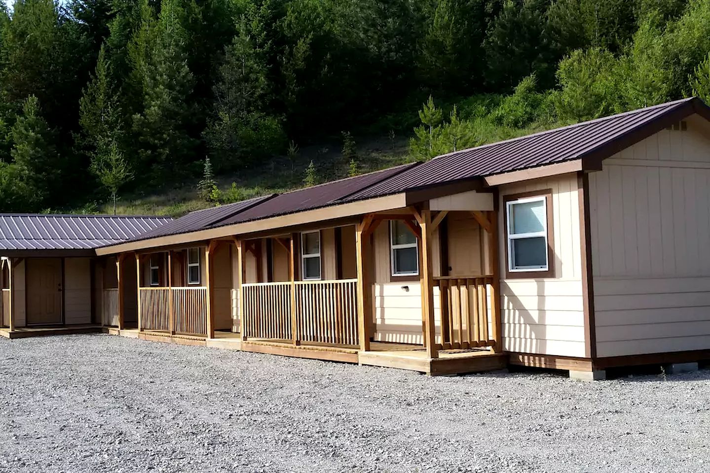 Rustic Mountain Retreat Perfect for Large Groups in Kingston, Idaho