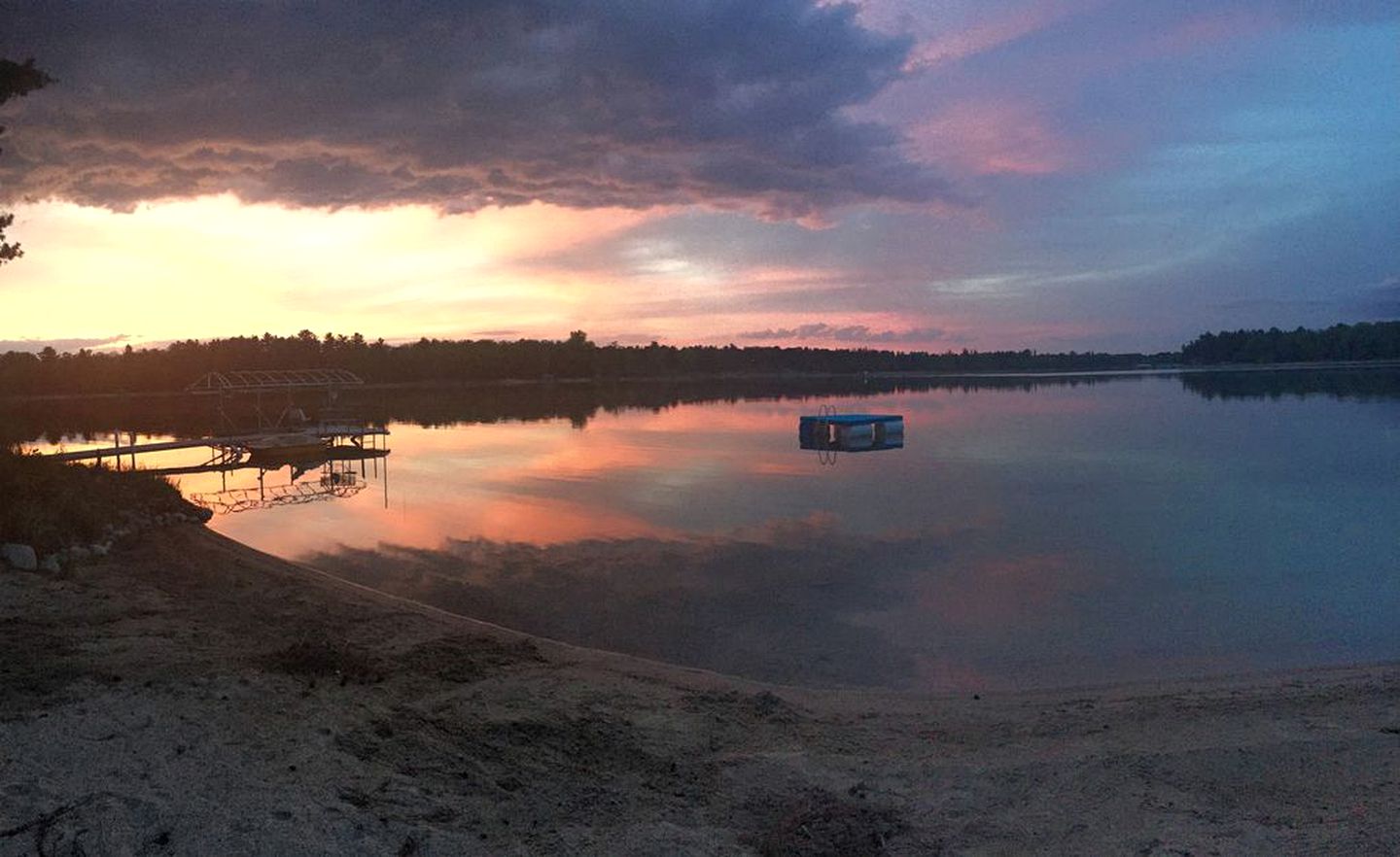 Lakefront Luxury Cabin with Private Beach near Bemidji, Minnesota