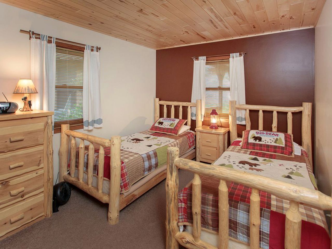 Lakefront Luxury Cabin with Private Beach near Bemidji, Minnesota