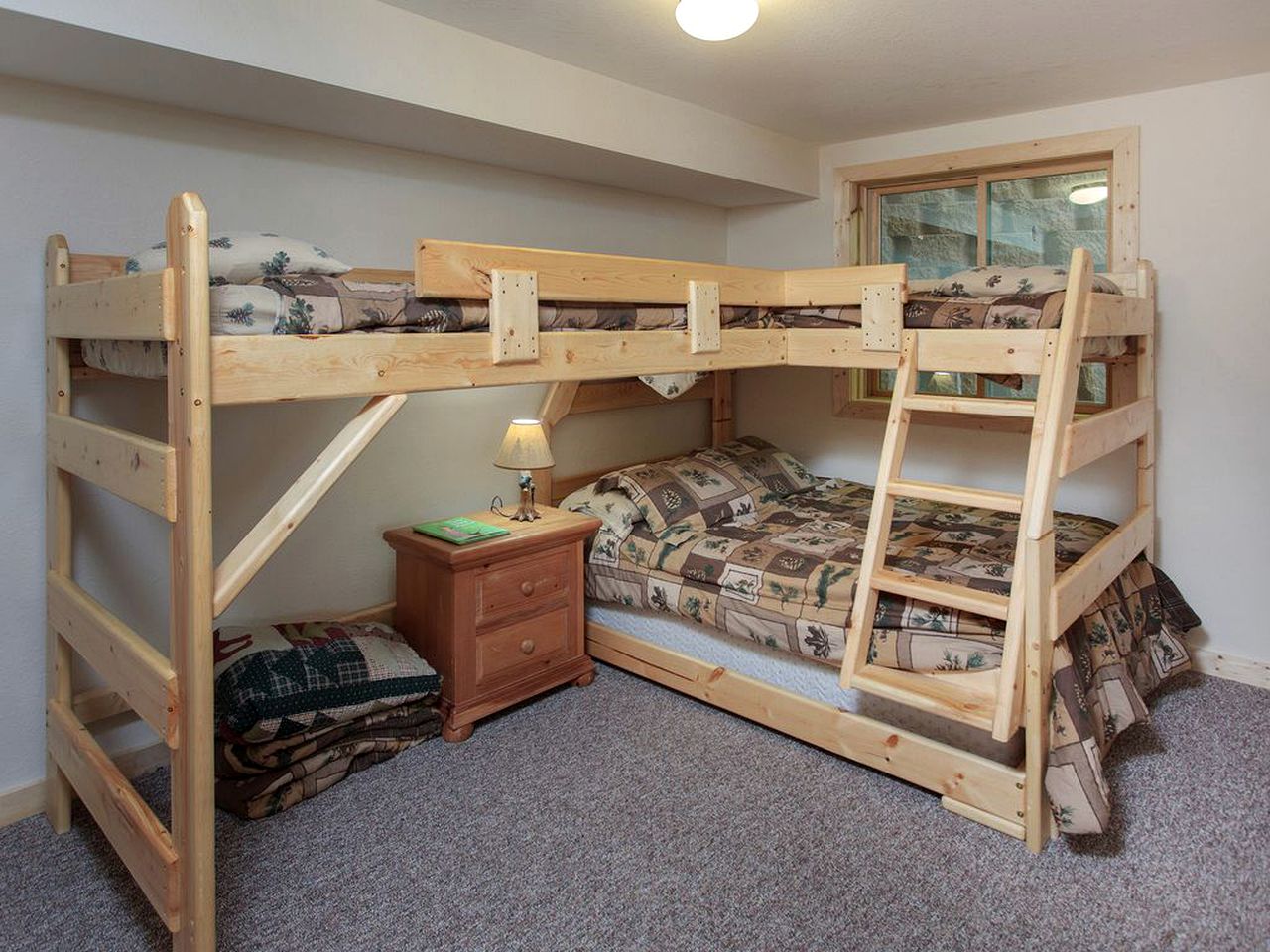 Lakefront Luxury Cabin with Private Beach near Bemidji, Minnesota