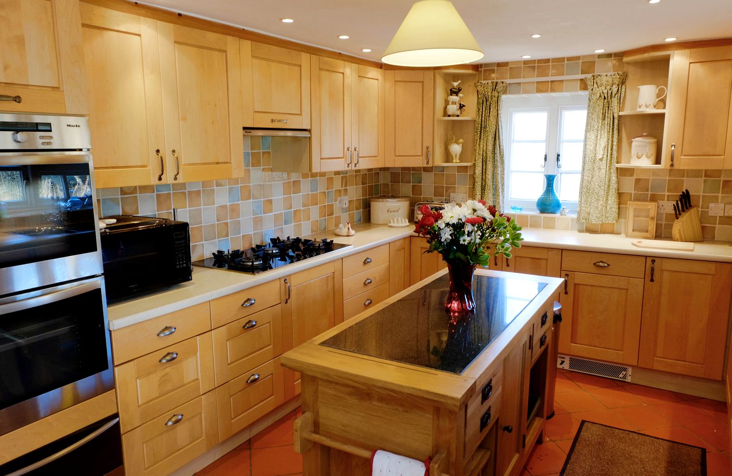 Incredible Spacious Multi-Unit Rental for an Unforgettable Large Group Getaway in the Countryside of Brecon, Wales