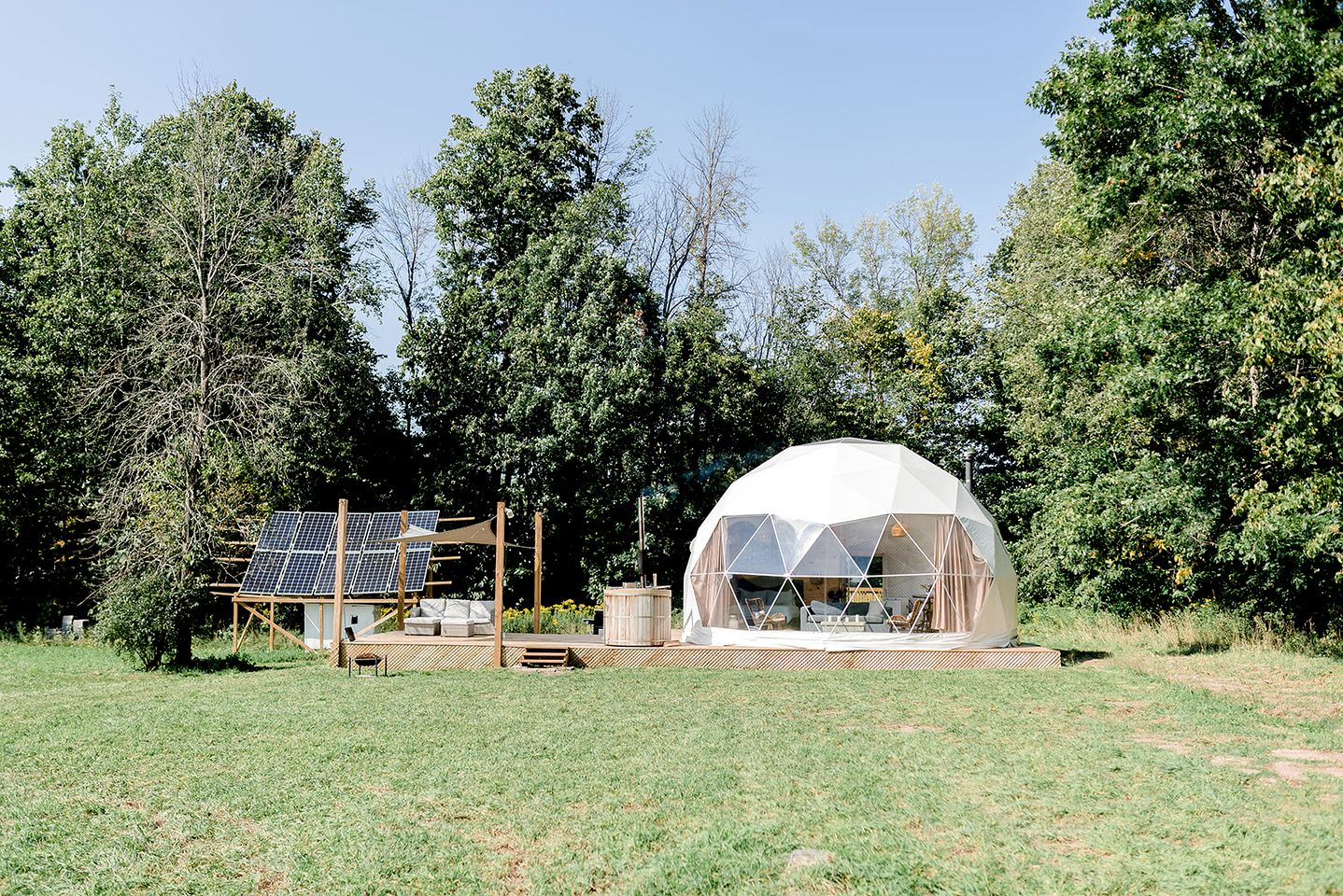 Unique Off-Grid Dome Escape with Hot Tub & Forest Views in Ontario, Canada