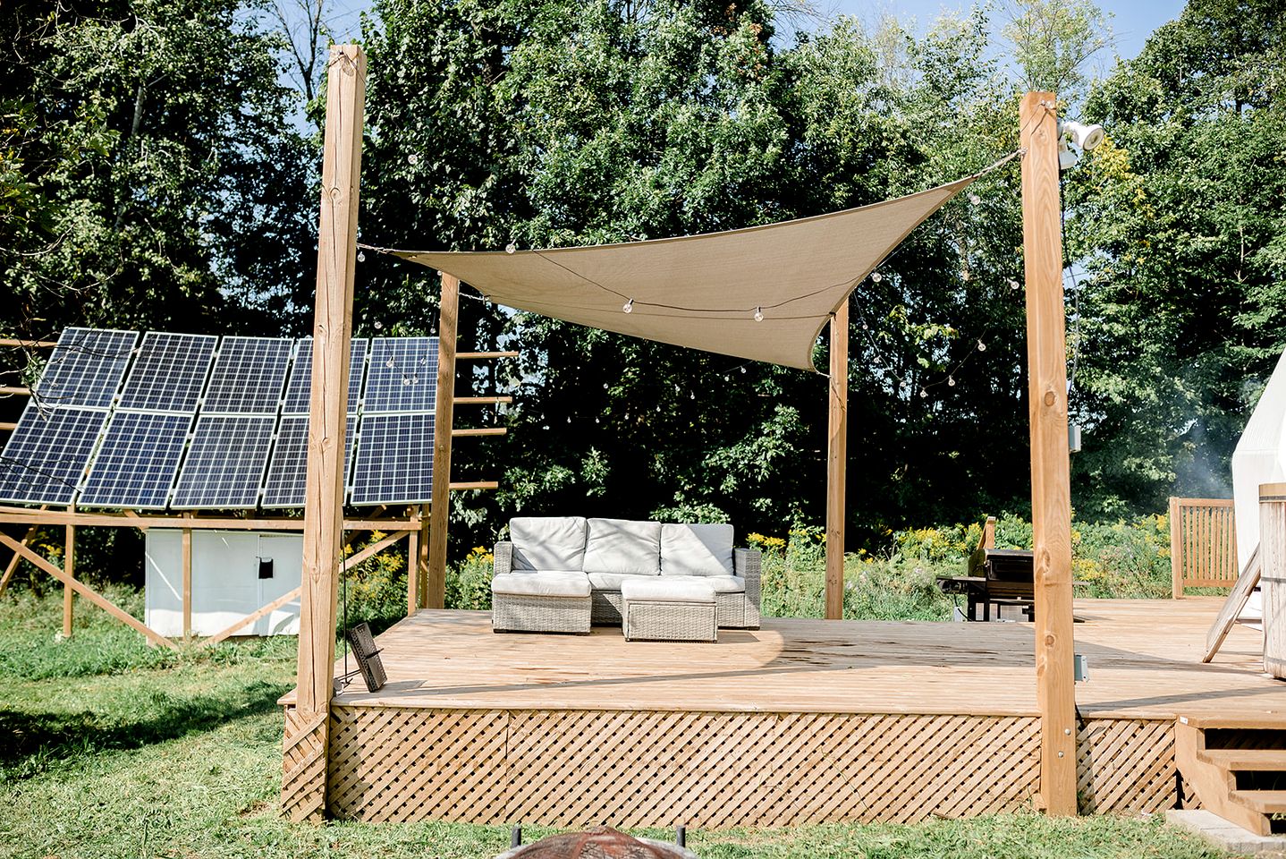 Unique Off-Grid Dome Escape with Hot Tub & Forest Views in Ontario, Canada