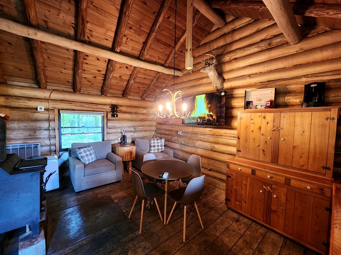 Cabins (United States of America, White Cloud, Michigan)