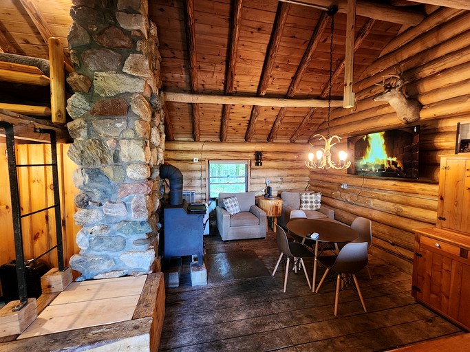 Cabins (United States of America, White Cloud, Michigan)