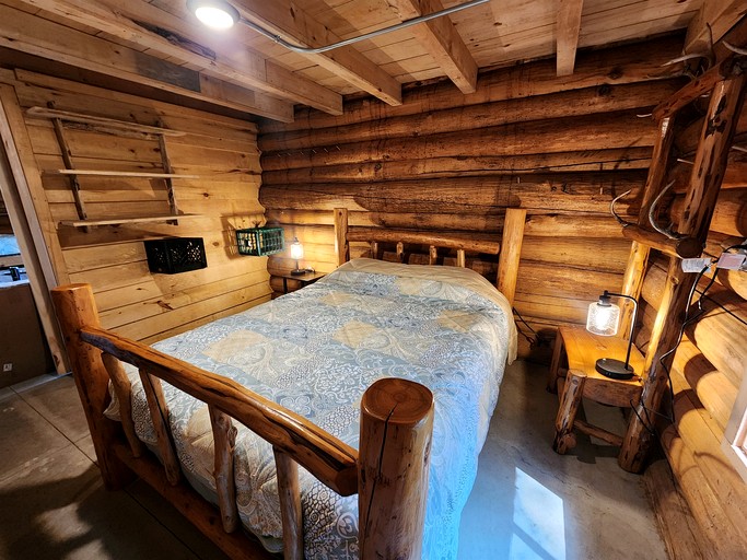 Cabins (United States of America, White Cloud, Michigan)