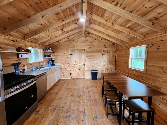 Cabins (United States of America, White Cloud, Michigan)