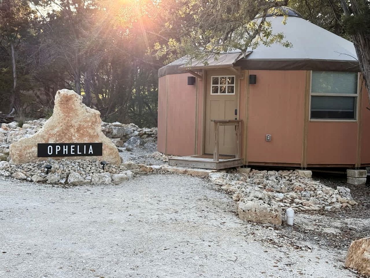 Luxurious Yurt-Cabin Glamping Retreat with Private Hot Tub Near Canyon Lake, Texas