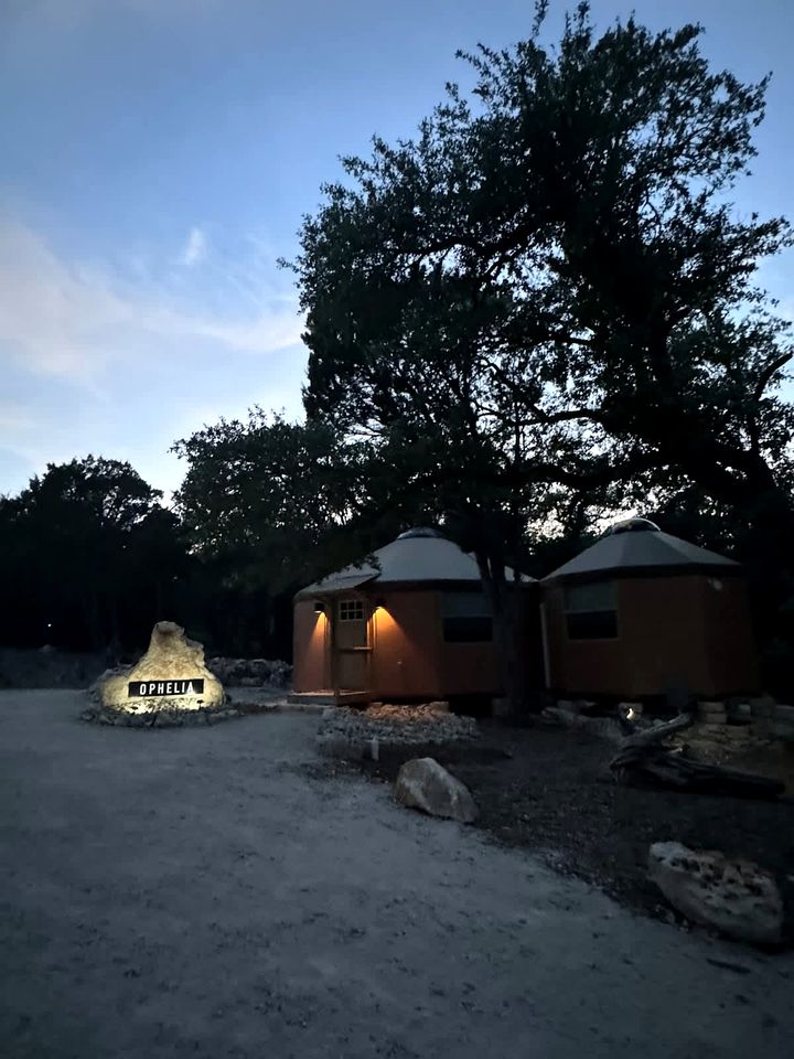 Luxurious Yurt-Cabin Glamping Retreat with Private Hot Tub Near Canyon Lake, Texas
