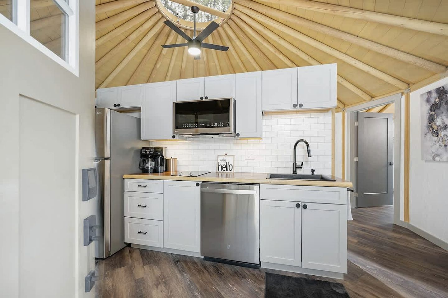 Luxurious Yurt-Cabin Glamping Retreat with Private Hot Tub Near Canyon Lake, Texas