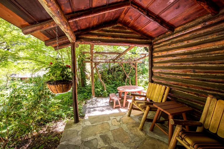 Private Cabin Rental for Group Getaway near Flagstaff, Arizona | Cabins (Sedona, Arizona, United States of America)