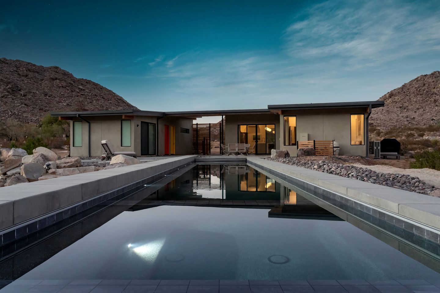 Open Living Concept Vacation Rental with Swimming Pool and Gorgeous Desert Views in Joshua Tree, California