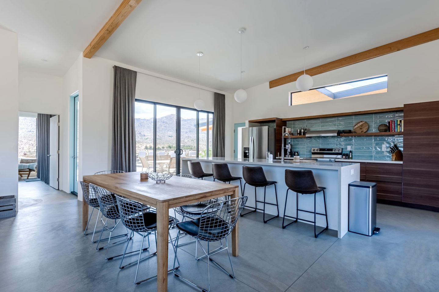 Open Living Concept Vacation Rental with Swimming Pool and Gorgeous Desert Views in Joshua Tree, California