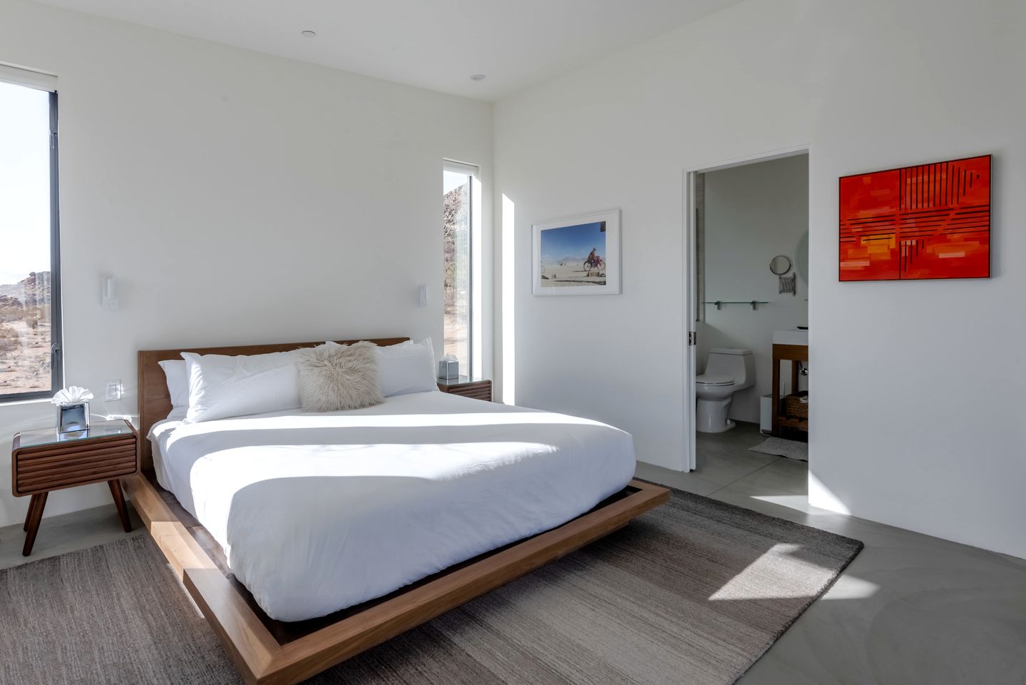 Luxury Vacation Rental with Spa Pool and Barbecue in Joshua Tree, California