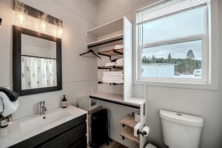 Tiny Houses (United States of America, Ovando, Montana)