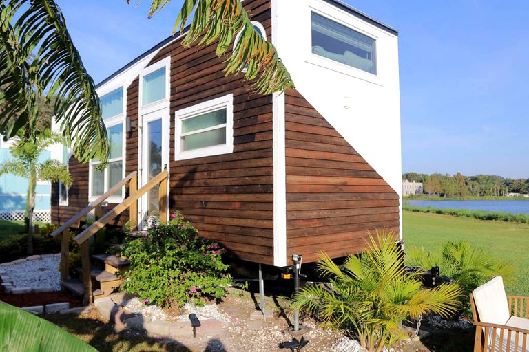 Tiny Houses (Orlando, Florida, United States)