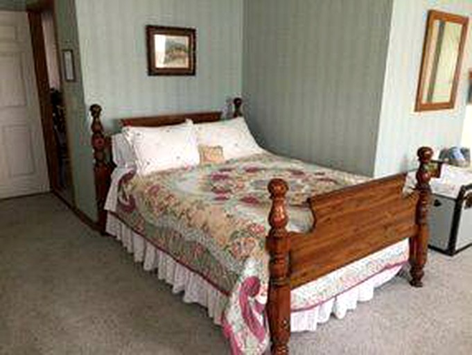 Osprey Inn Bed and Breakfast, Nature Lodges 21666, Harrison, United States of America Glamping Hub