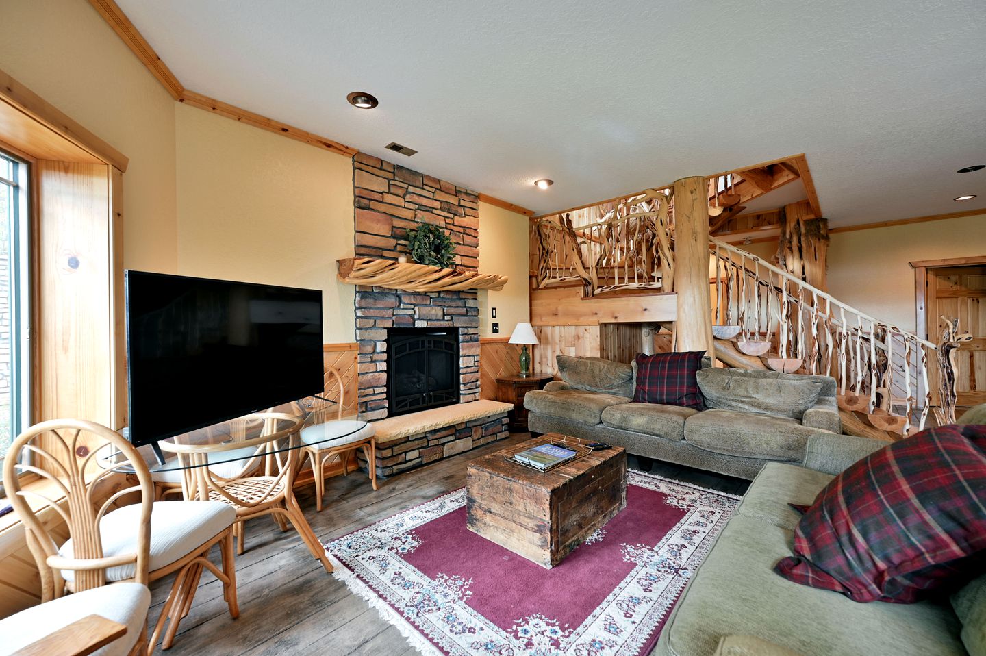 Incredible Lakefront Family Cabin with Boat Dock and Pontoon on Osprey Lake, Wisconsin