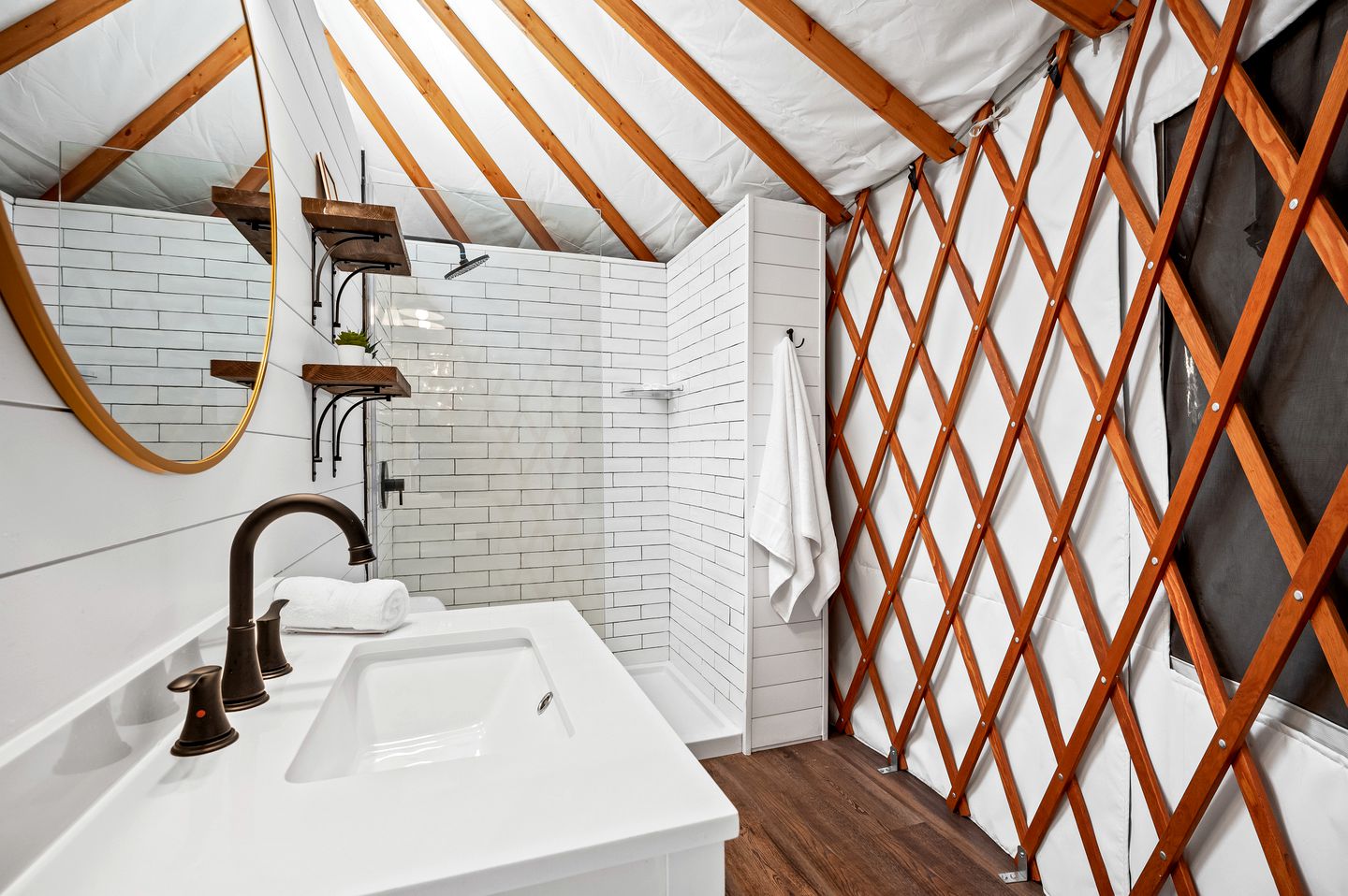 Lavish Texas Yurt in Historic Gruene, Perfect for a Romantic Escape
