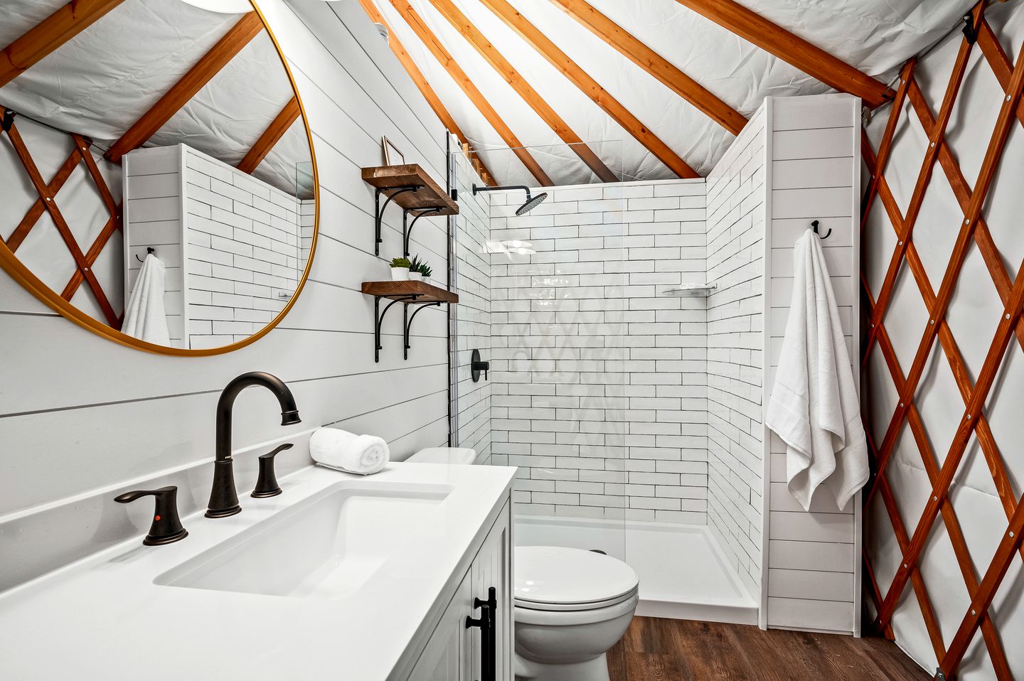 Romantic Glamping Yurt near Canyon Lake, Perfect for an Escape from San Antonio, Texas