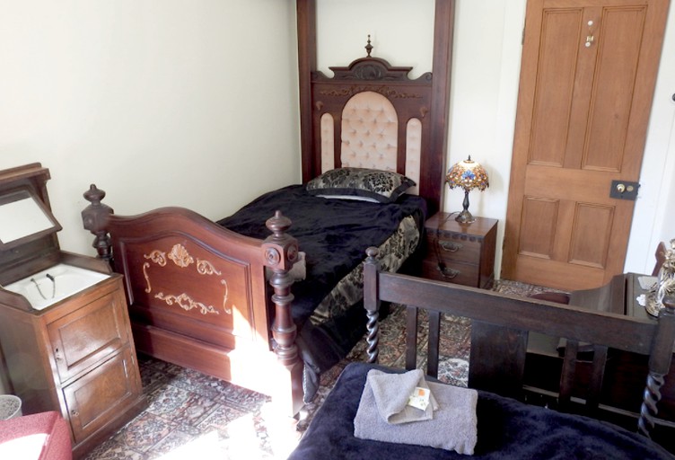 Nature Lodges (Otira, South Island, New Zealand)