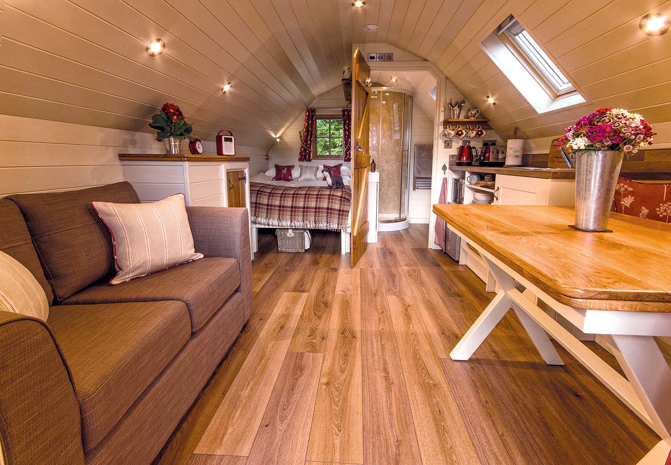 Relaxing Rural Pod Stay with Fire Pit Evenings Under the Sky in England, United Kingdom