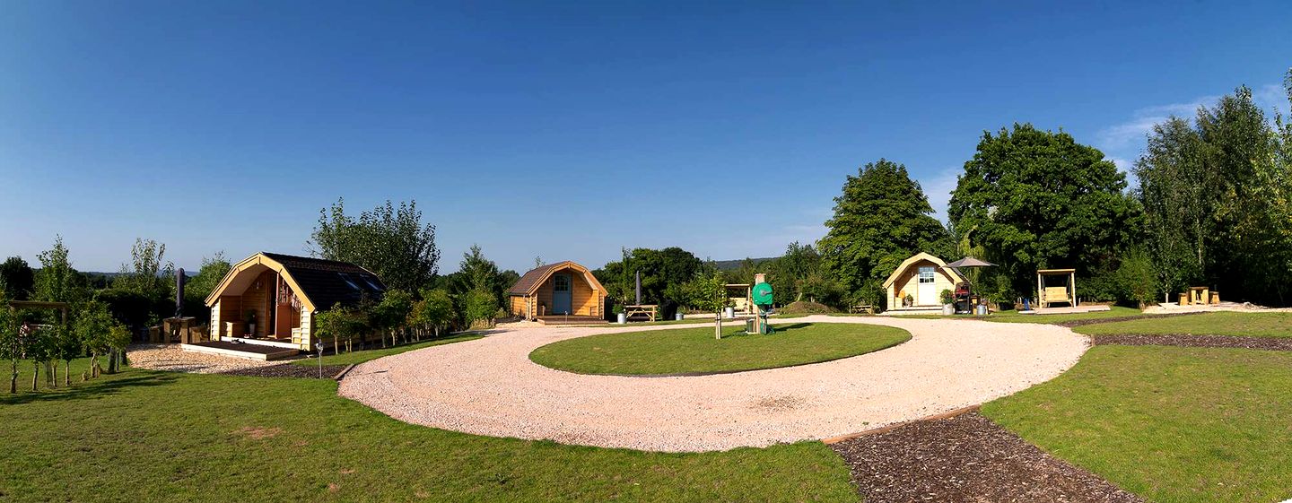 Relaxing Rural Pod Stay with Fire Pit Evenings Under the Sky in England, United Kingdom