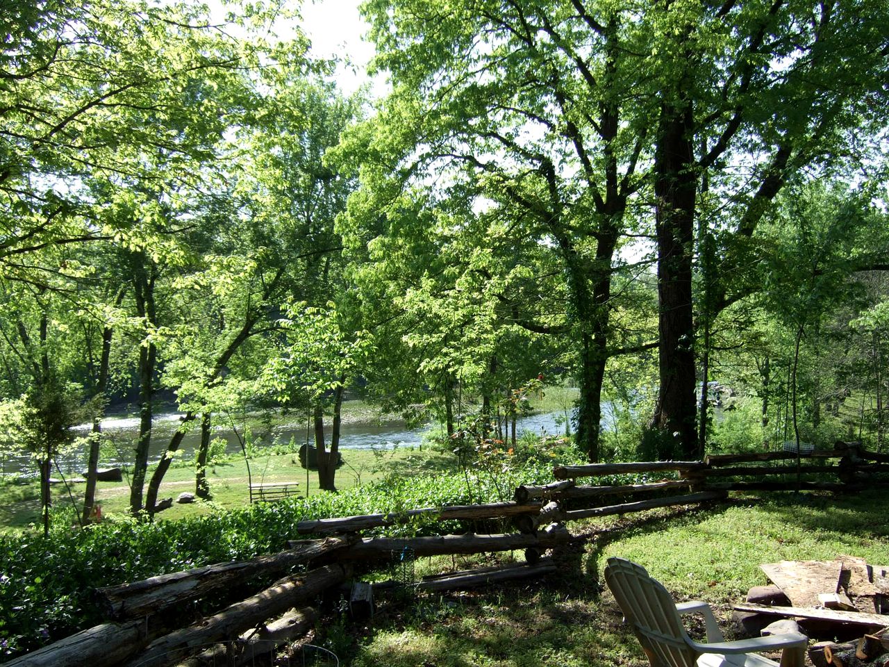 Bungalow Cabin on the Ouachita River, Arkansas