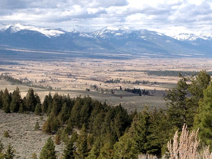 Cabins (Corvallis, Montana, United States)