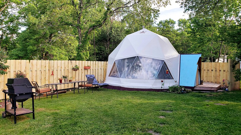 Bubbles & Domes (Hensonville, New York, United States)