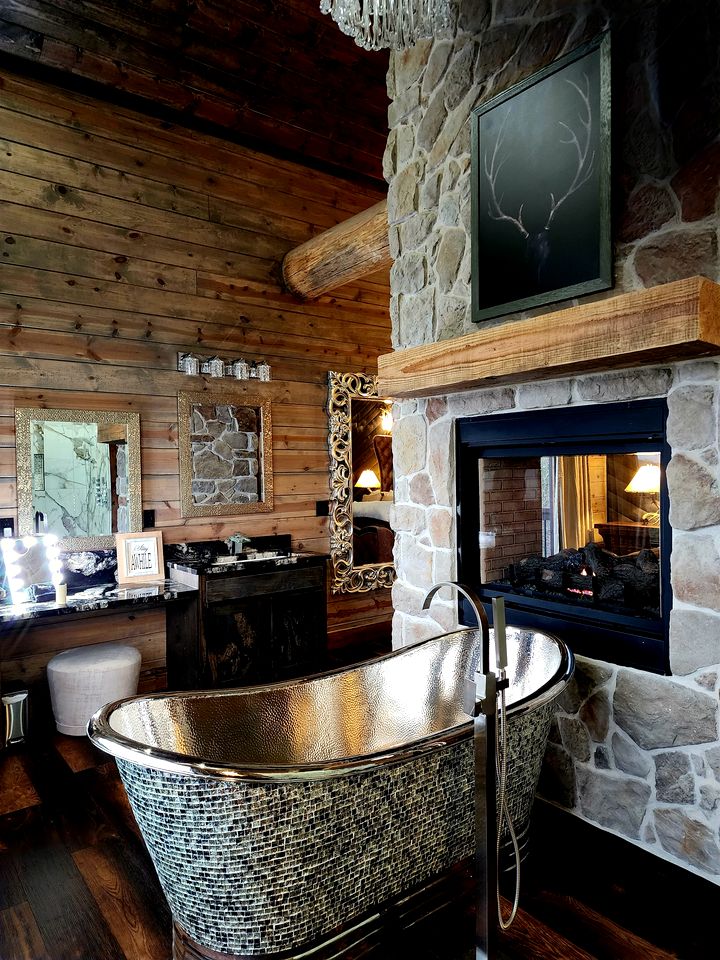 Outstanding Cabin up to 50 People with Bowling, Private Cinema and Fantastic Sightd in Broken Bow, Oklahoma