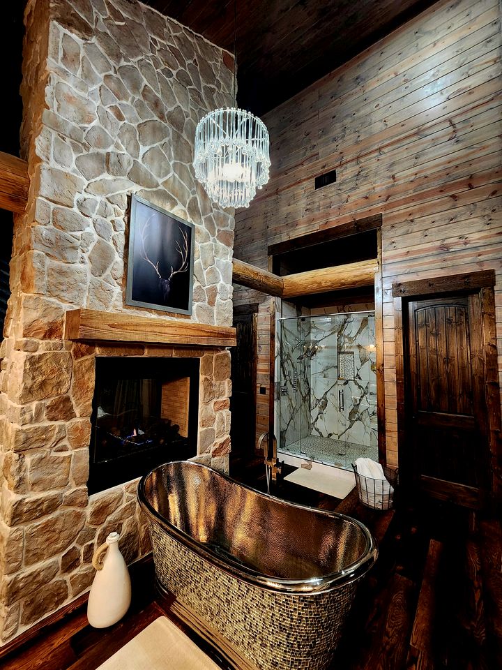 Outstanding Cabin up to 50 People with Bowling, Private Cinema and Fantastic Sightd in Broken Bow, Oklahoma