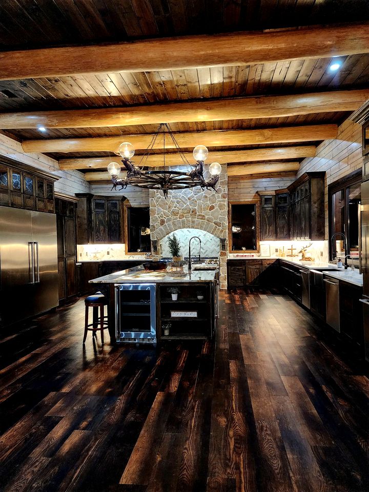 Outstanding Cabin up to 50 People with Bowling, Private Cinema and Fantastic Sightd in Broken Bow, Oklahoma