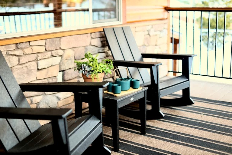 Cabins (United States of America, Big Bear Lake, California)