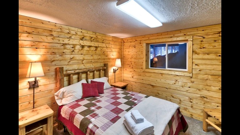 Cabins (United States of America, Island Park, Idaho)