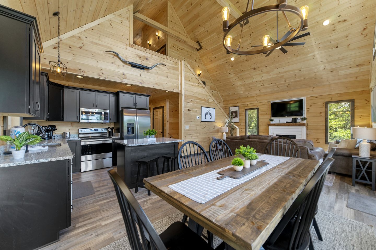 Outstanding Cabin with Interior Pool in Sevierville, Tennessee