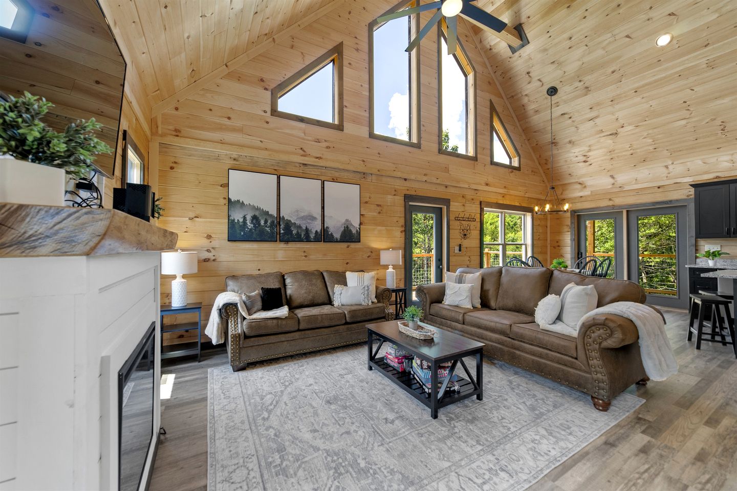 Outstanding Cabin with Interior Pool in Sevierville, Tennessee