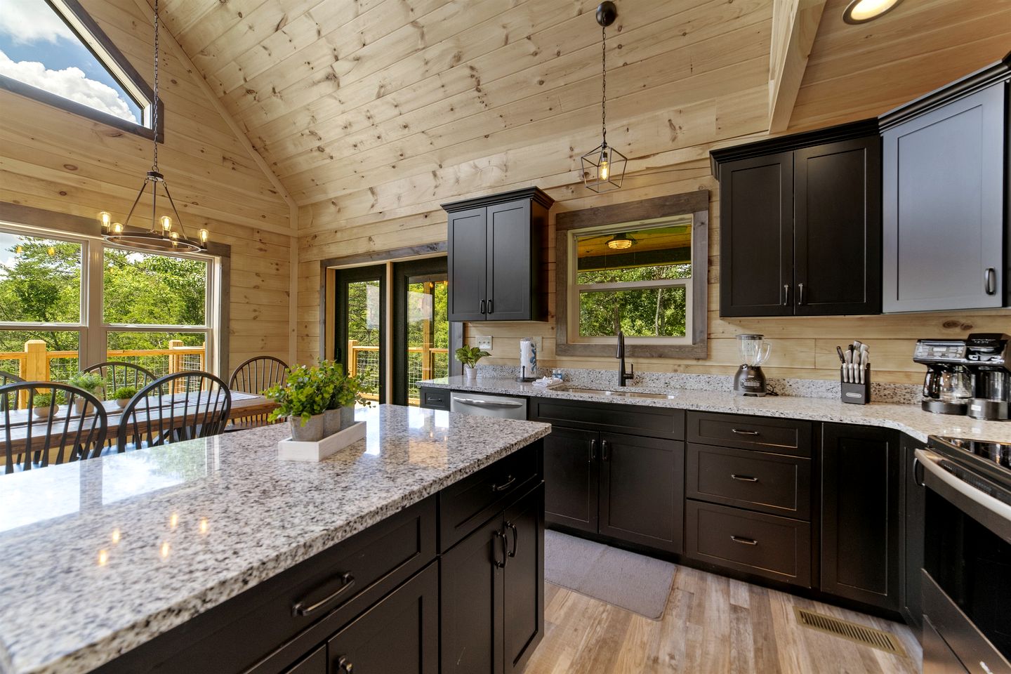 Outstanding Cabin with Interior Pool in Sevierville, Tennessee