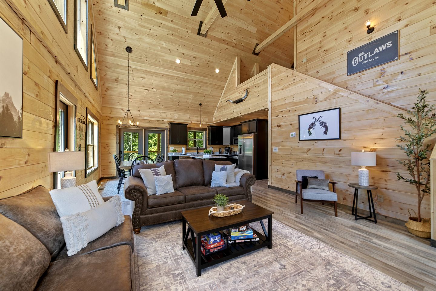 Outstanding Cabin with Interior Pool in Sevierville, Tennessee