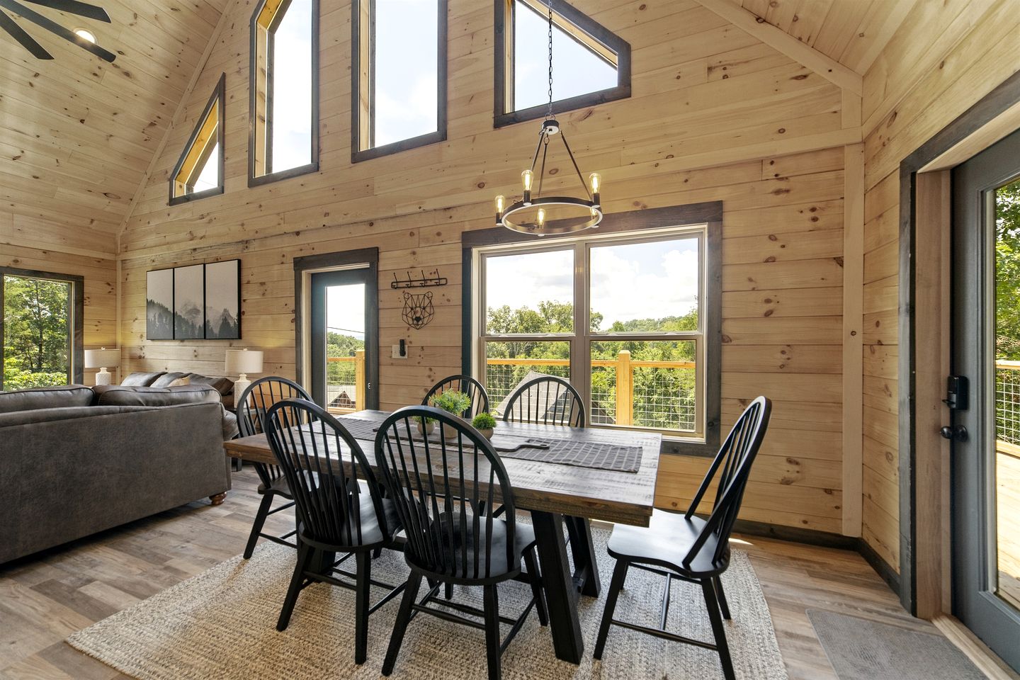 Outstanding Cabin with Interior Pool in Sevierville, Tennessee