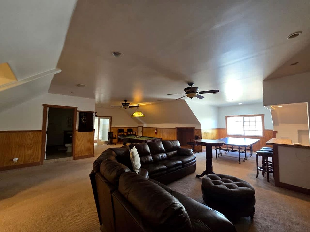 Outstanding Cottage Munguia Summit Camp