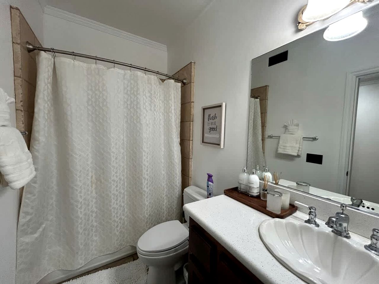 Outstanding Cottage Munguia Summit Camp