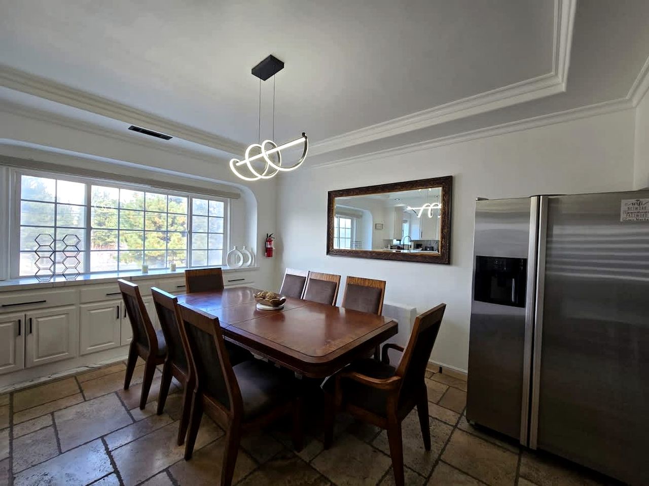 Outstanding Cottage Munguia Summit Camp