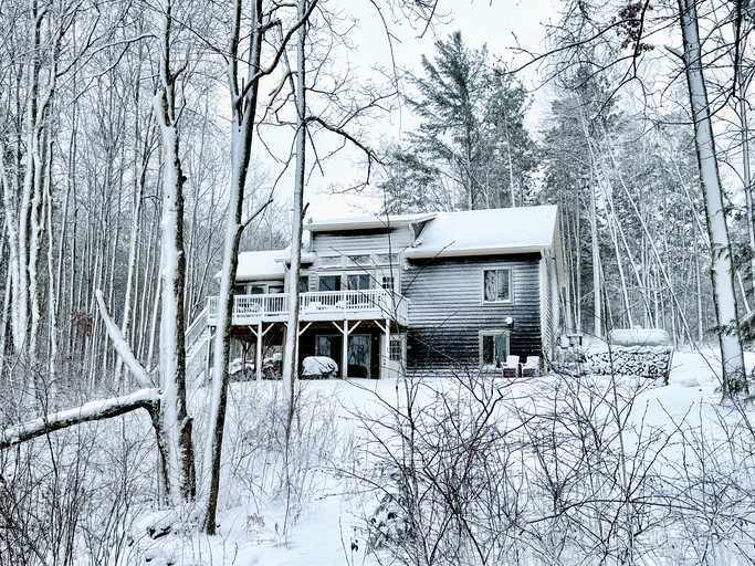 Cabins (United States of America, Stone Lake, Wisconsin)