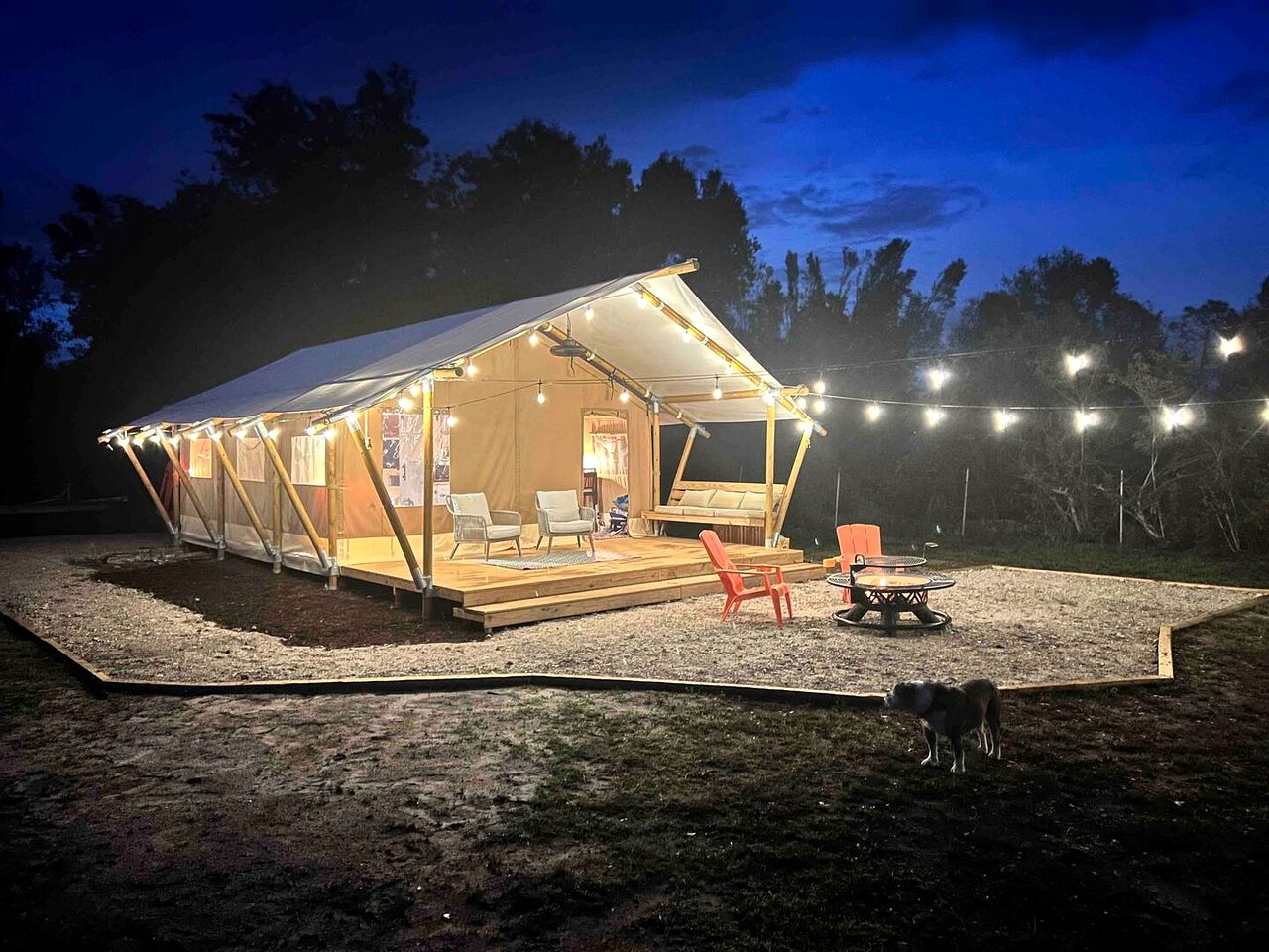 Outstanding Safari Tent with Jacuzzi and and Beautiful Outdoor and Indoor Living in Florida