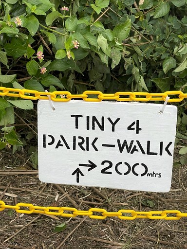 Tiny Houses (Australia, Perwillowen, Queensland)