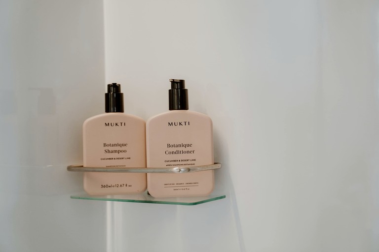 Tiny Houses (Australia, Possum Brush, New South Wales)