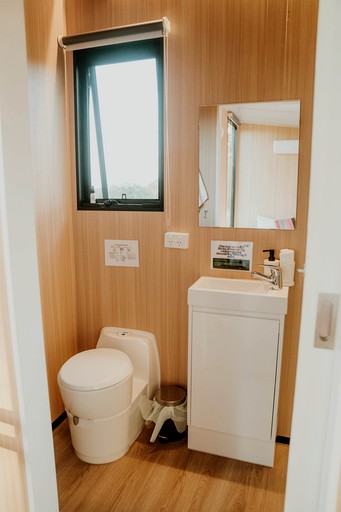 Tiny Houses (Australia, Possum Brush, New South Wales)